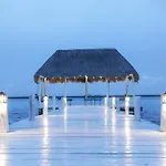 Royal Palm Bacalar Cabañas&Lagoon Club