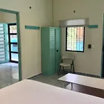 Departamento Fresco Y Caribeno Con Piscina Compartida.