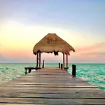 Cabaña Sofía Bacalar