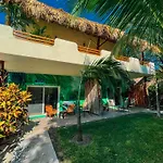 Hotel & Suites Oasis Bacalar