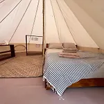 Shamalay - Nomad Experience