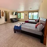 Casa Sirena - A Orilla De La Laguna Y Cenote Esmeralda