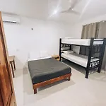 Che Bacalar Hostel&Bar