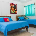 Hotel Henry Inn