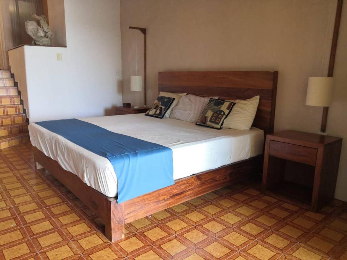 Lagoon Front Suite: Bikes And Kayaks! Bacalar