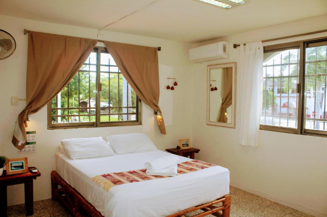Hostal&suites Pata De Perro * Bacalar