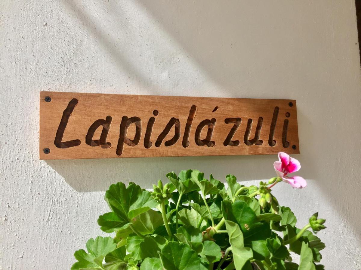 Inn Lapislázuli *