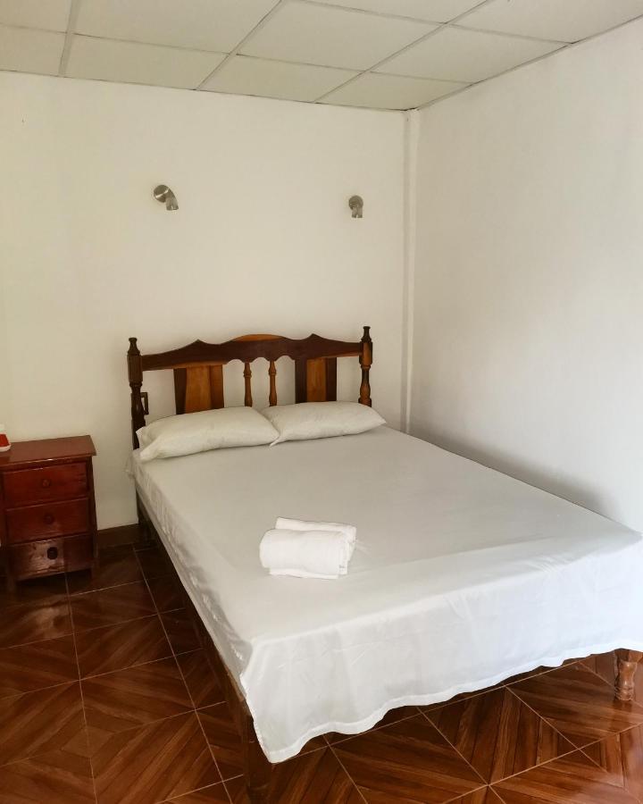 El Refugio Inn