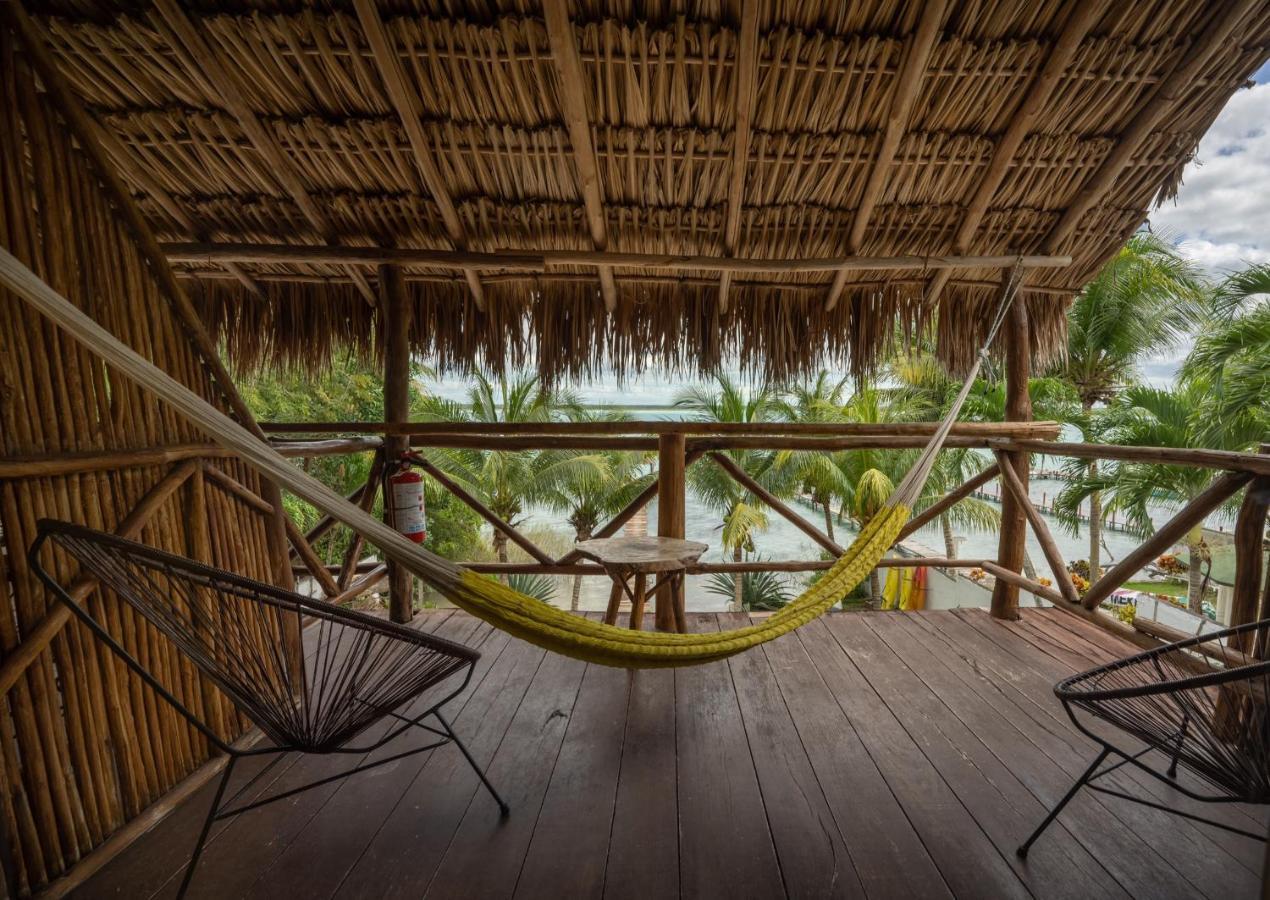 Amigos Hotelito