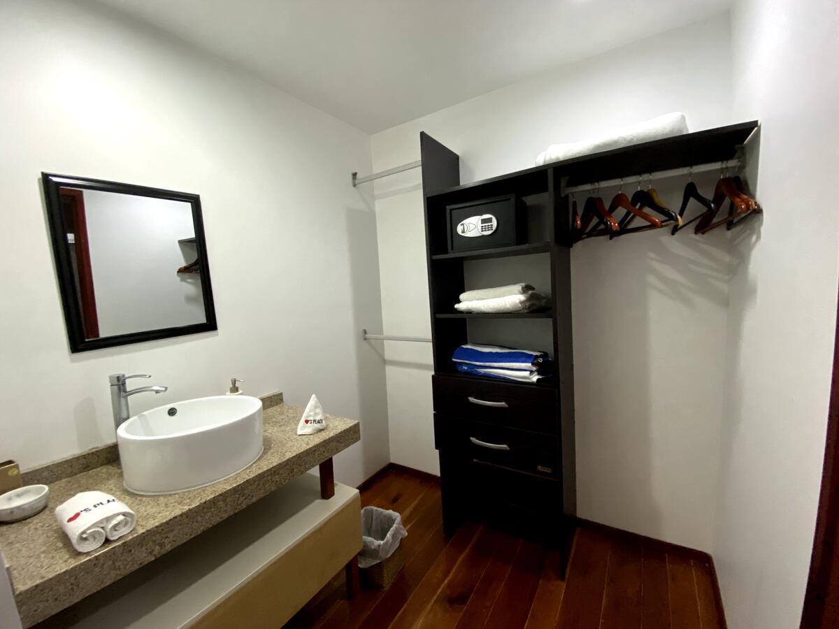 Apartment Coras Place Lagoon Front Bacalar