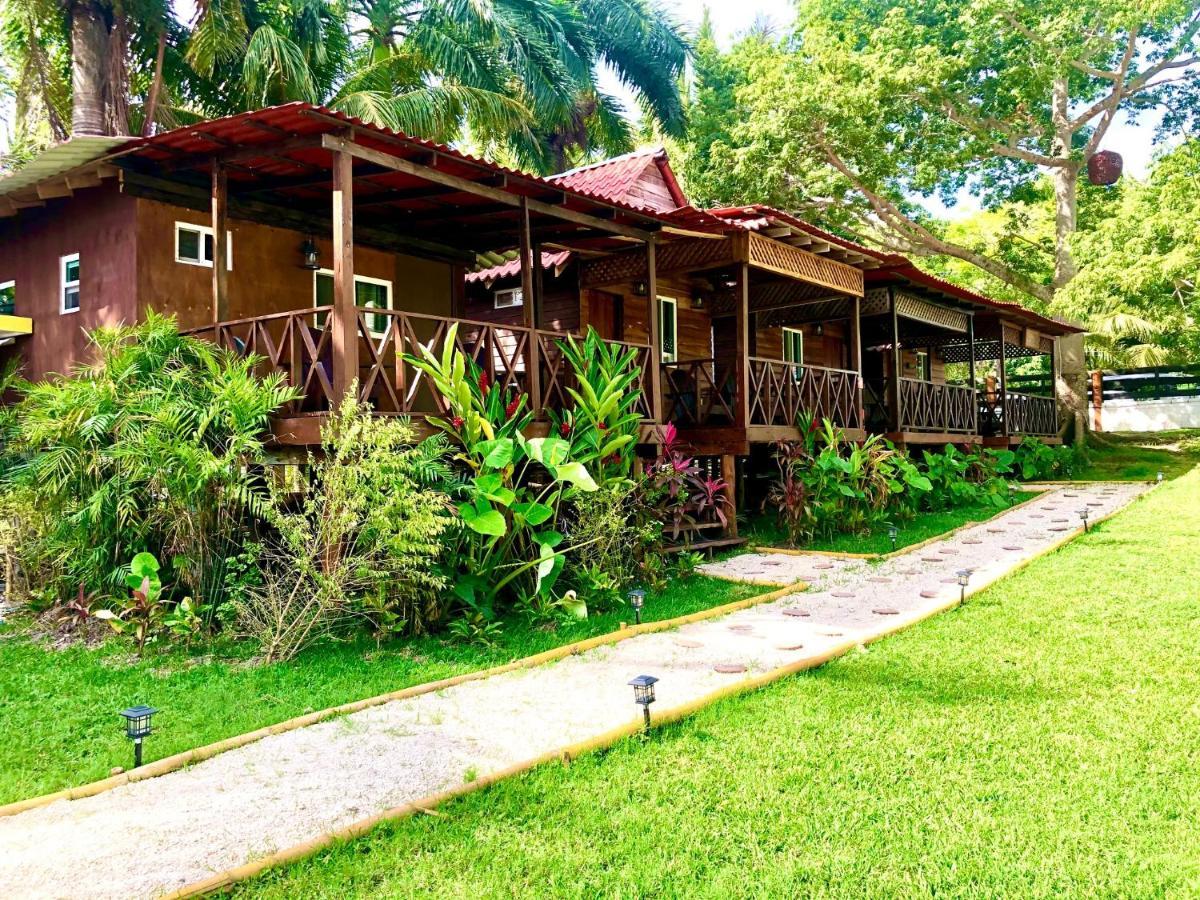 Papitos Hotel&marina Hotel