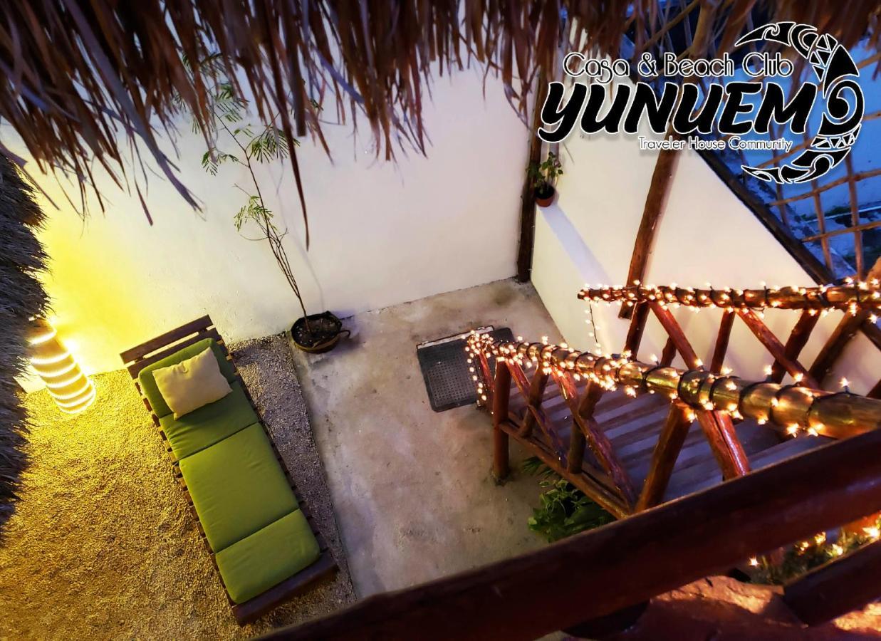 Casa Yunuem *