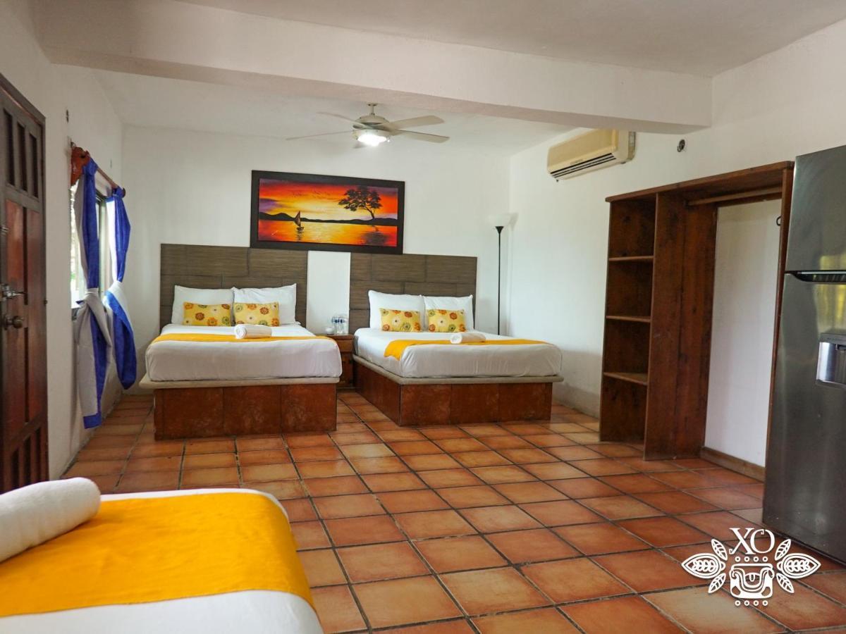 Xo Laguna Hotel 4*