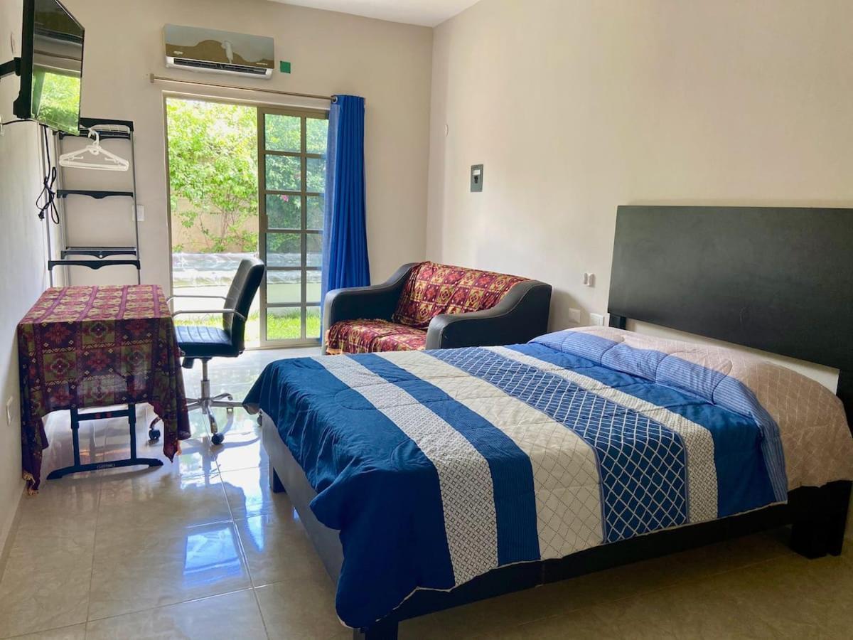 Bed and breakfast Casa Bugambilias *