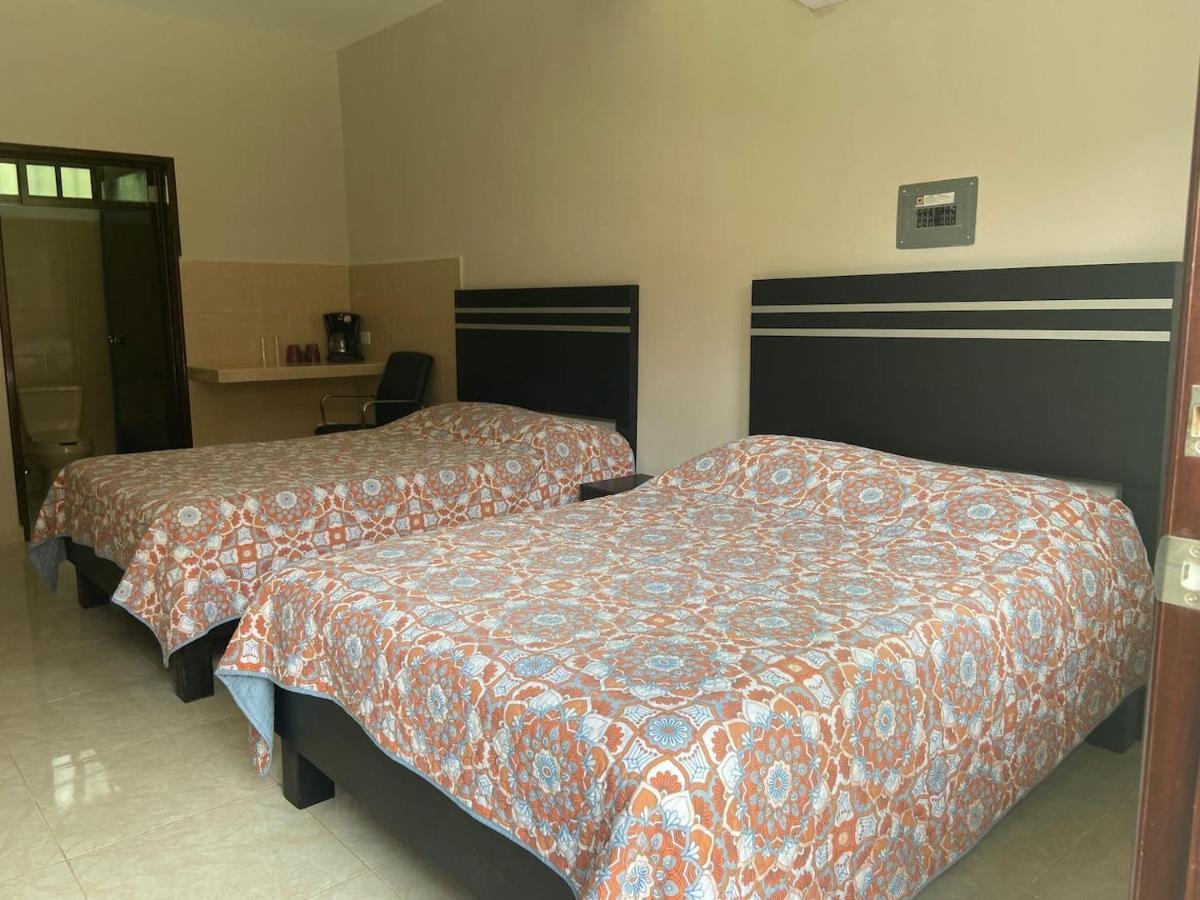 Bed and breakfast Casa Bugambilias Bacalar