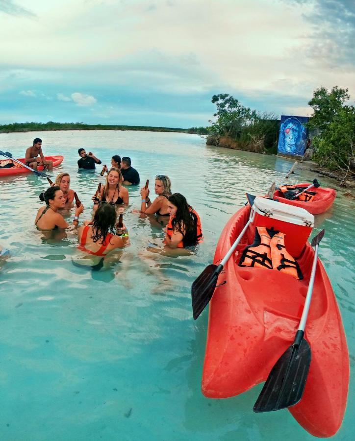 The Yak House - Hostal Bacalar