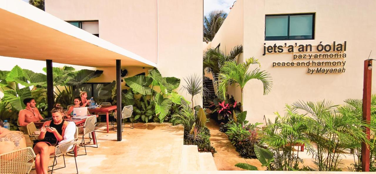 Hotel Mayanah