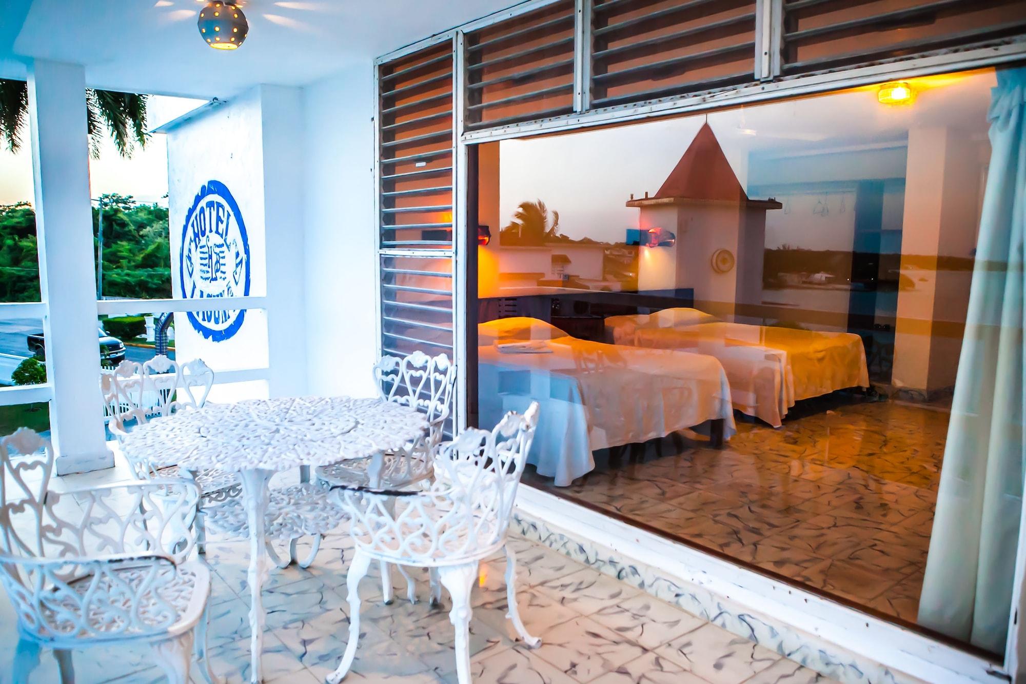 Laguna Hotel