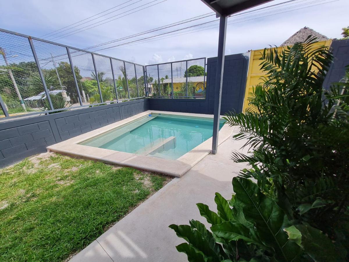 Toh - Trie Aparthotels Bacalar
