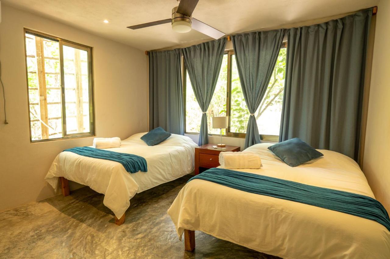 Santuario Sol Lagoon Front 24 Pax 6 Br Cuartos