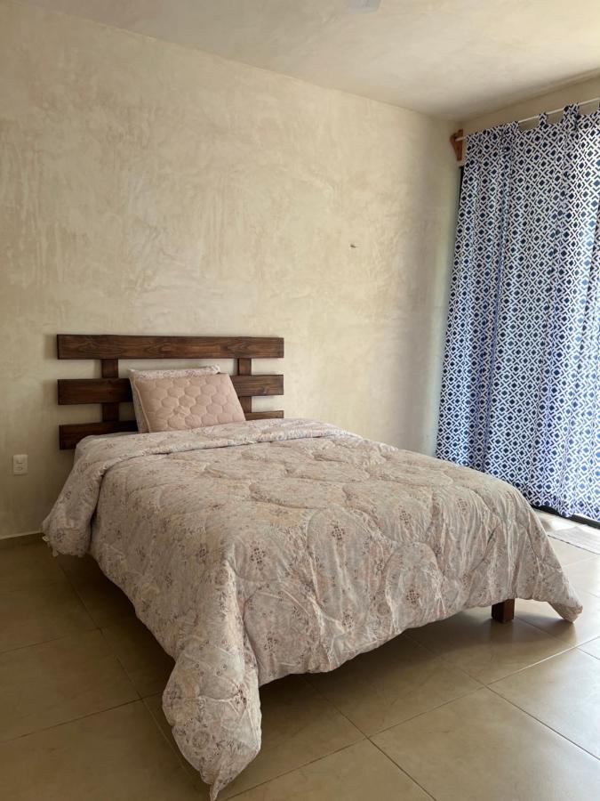 King's Tuuch - Cerca De La Laguna Homestay *
