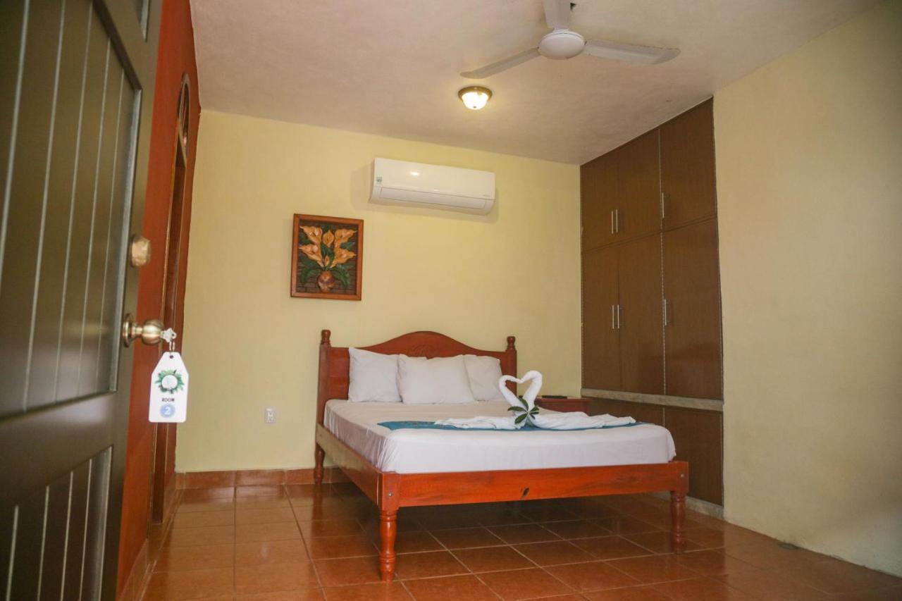 Navieros Hotel
