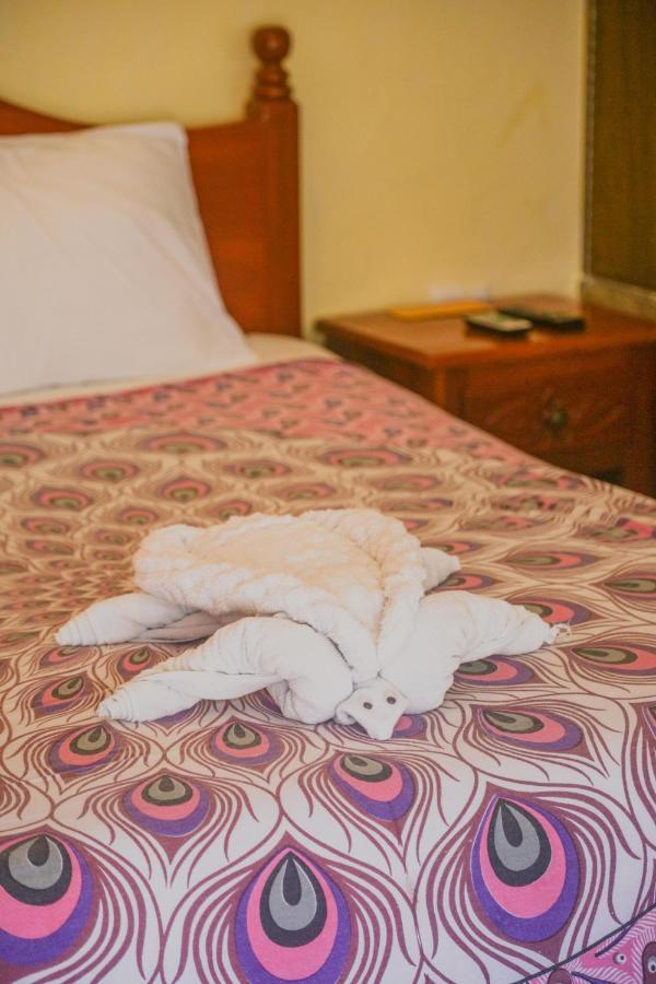 Hotel Navieros *