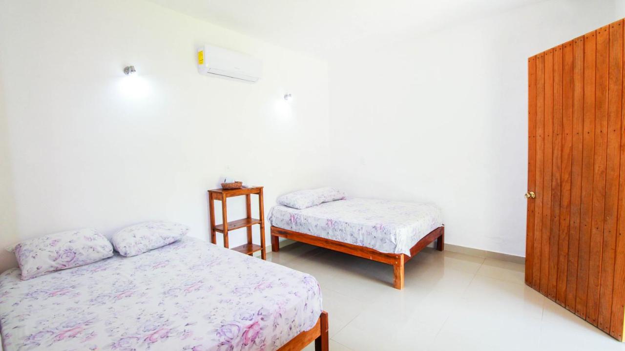 Cabanas Palmas *