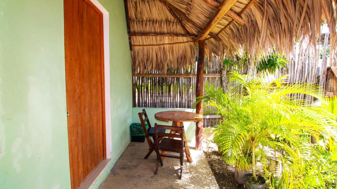 Cabanas Palmas * Bacalar