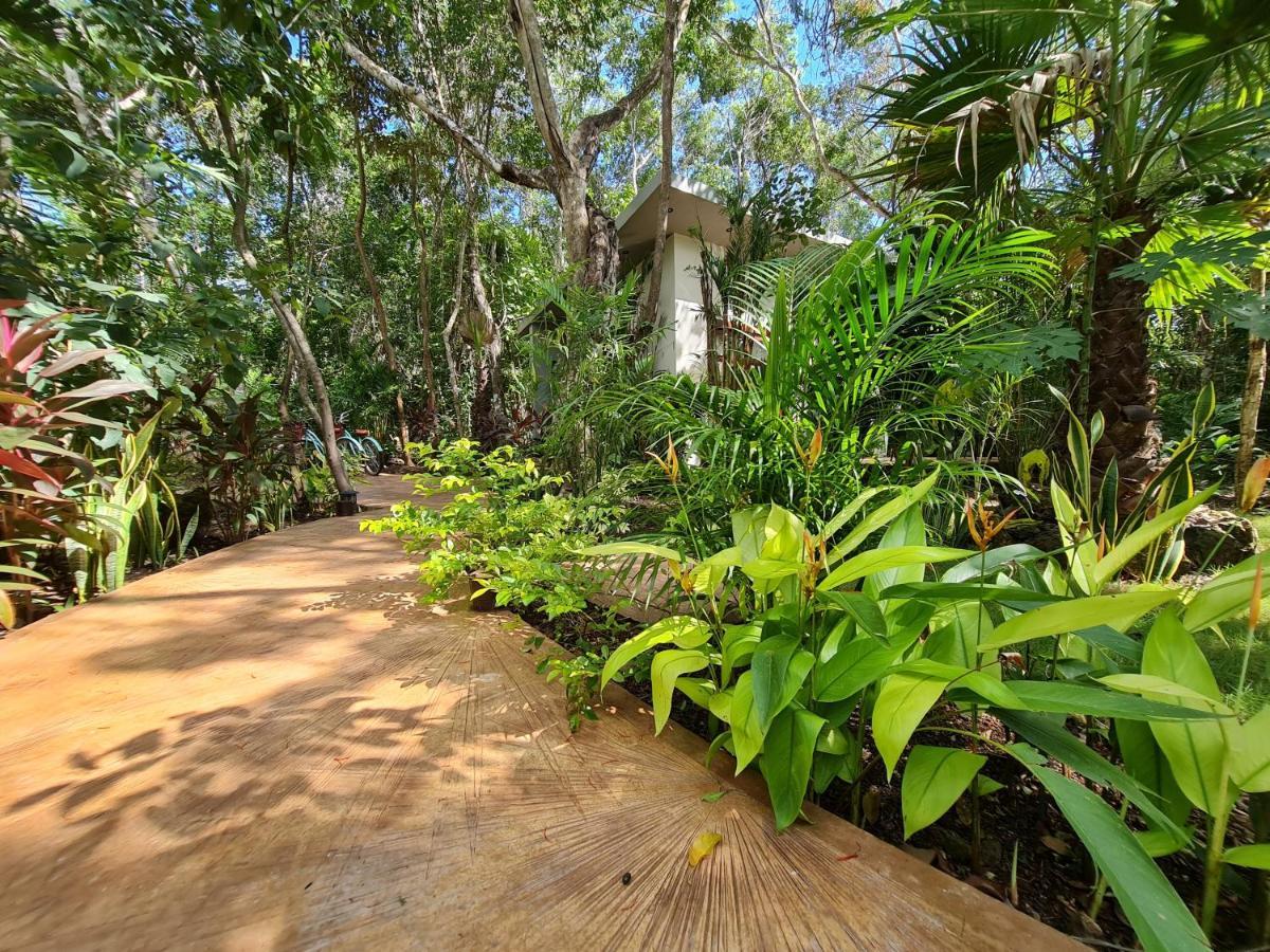 Apartahotel Secret Gardens 01 Con Alberca Y Bicicletas Bacalar