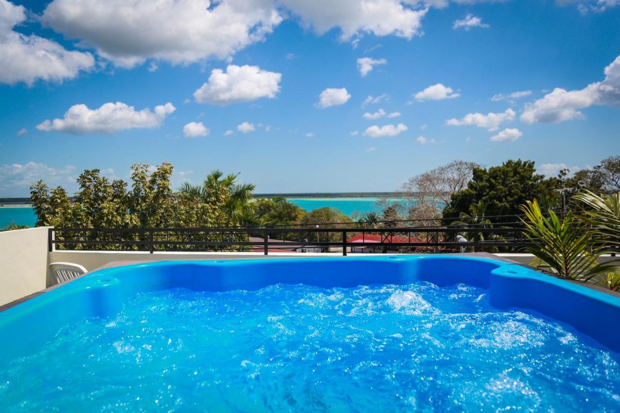 Alux Hotel 3*