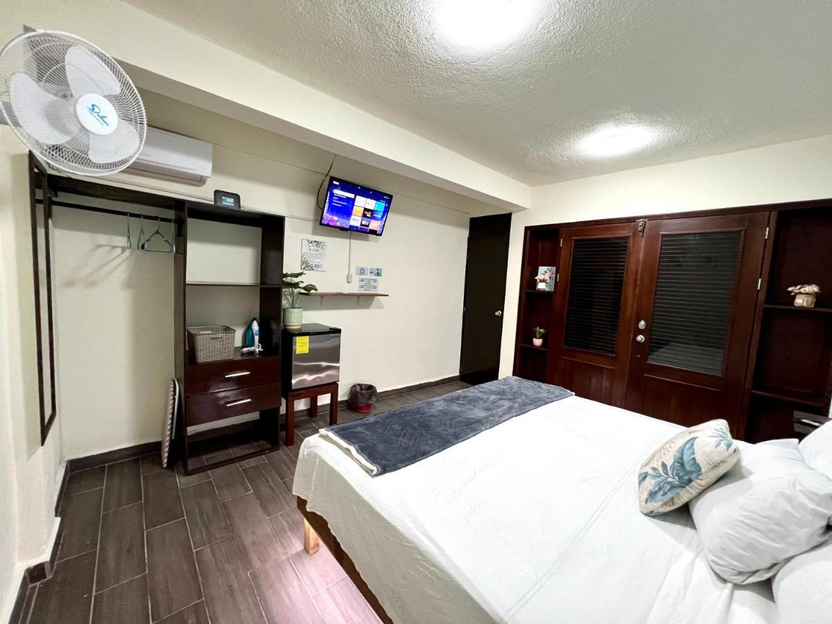 Apartamento Modestas A Dos Calles De Laguna, Cuatro Calles Del Parque Central Bacalar