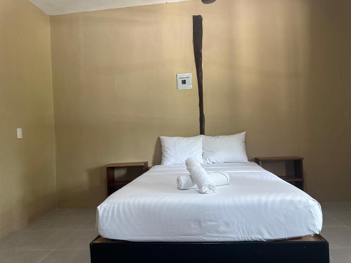 Hotel Sunshine *