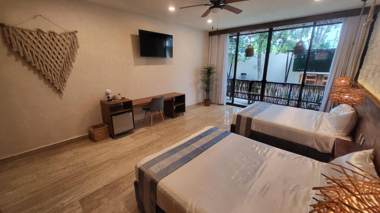 Hotel Aktun *