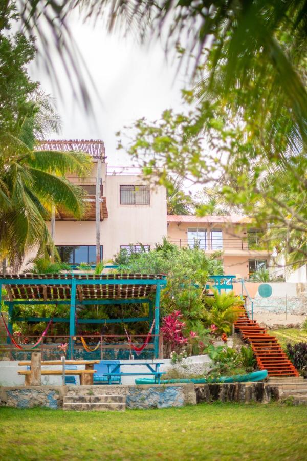 B7 Blue Hotel Bacalar