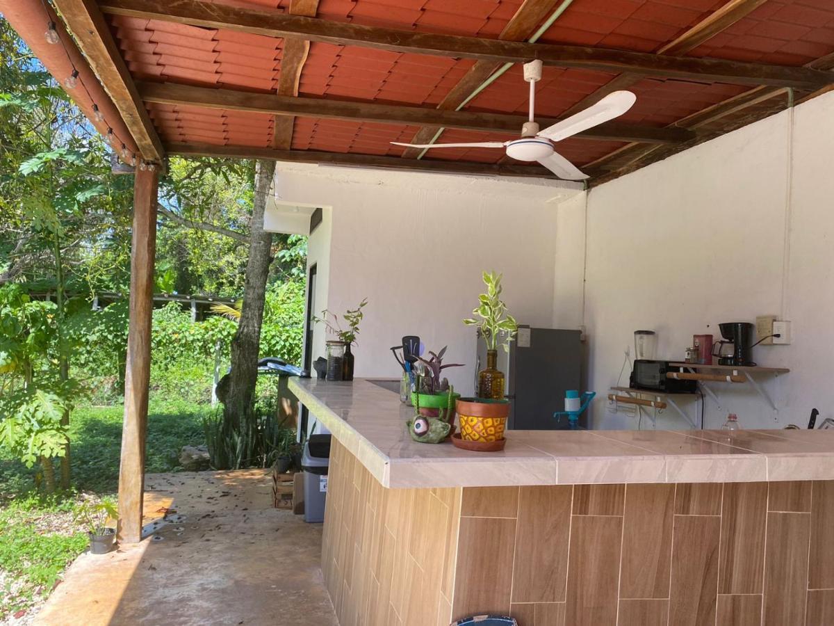 Casa Mondragon Pensión *