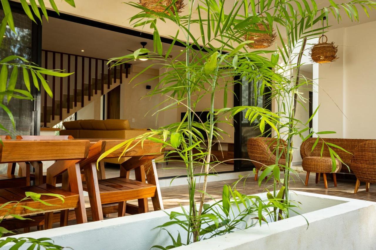 Chicana, Pool, Ac, Internet, Club Villa *