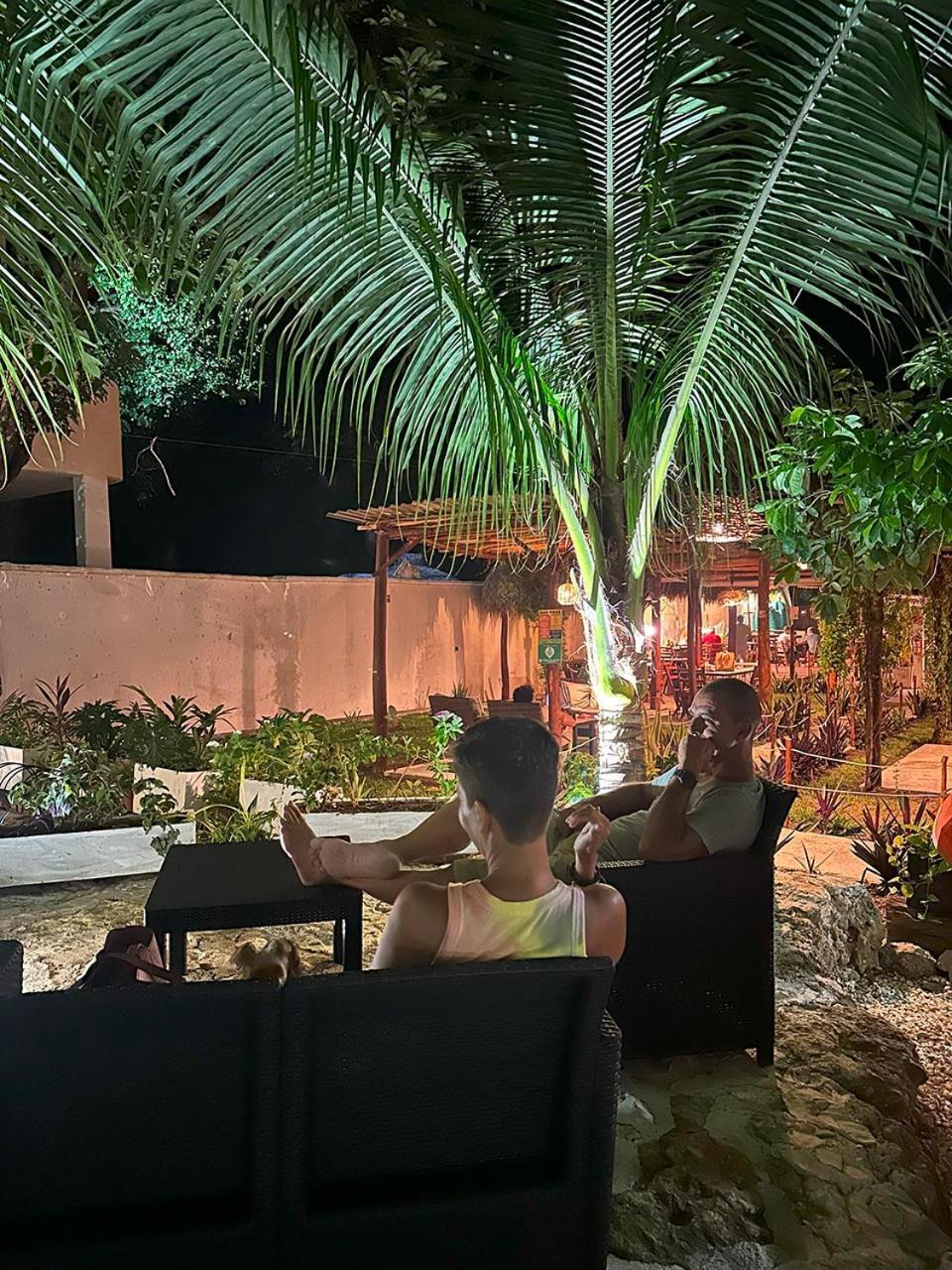 El Buho Lagoon Hotel