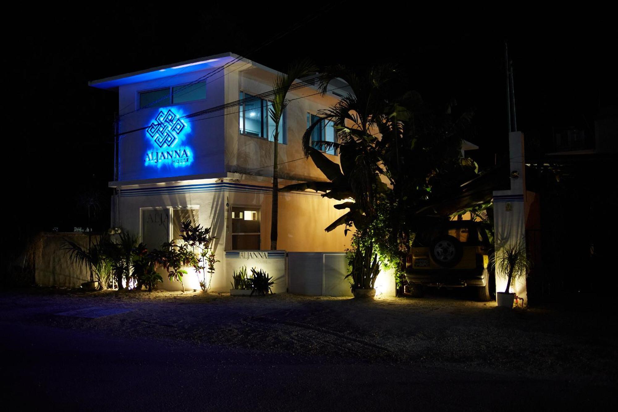 Aljanna House Bacalar