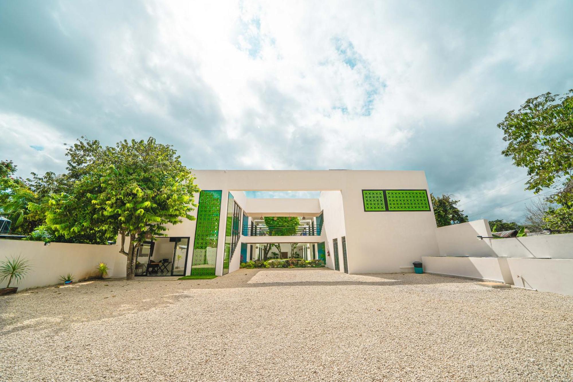 Hotel Luna Azul
