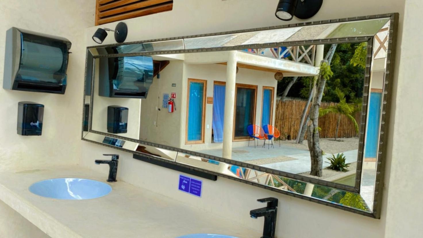 & Eco Azul Maria Hotel