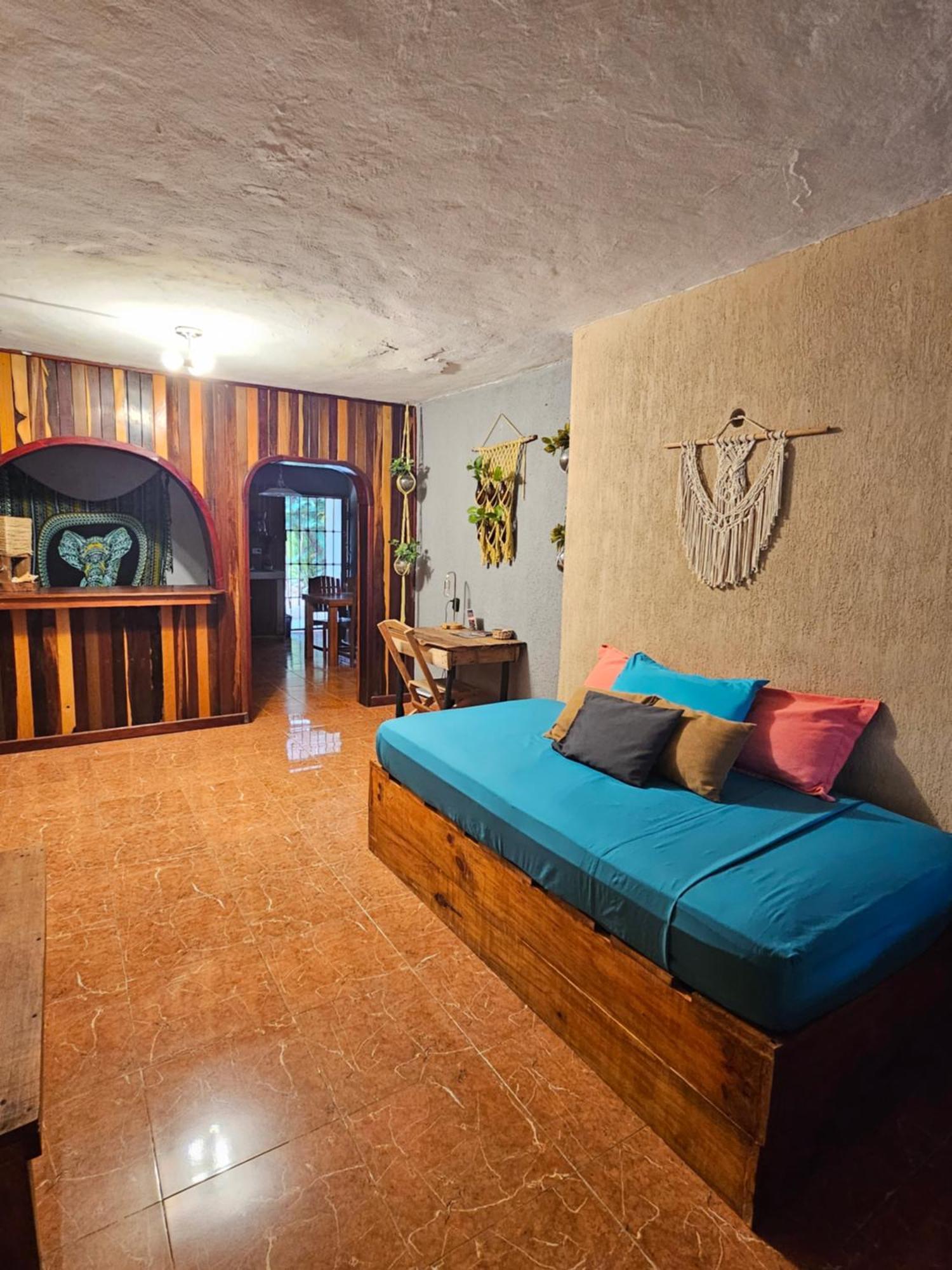 Casa Venado, By Jungla *