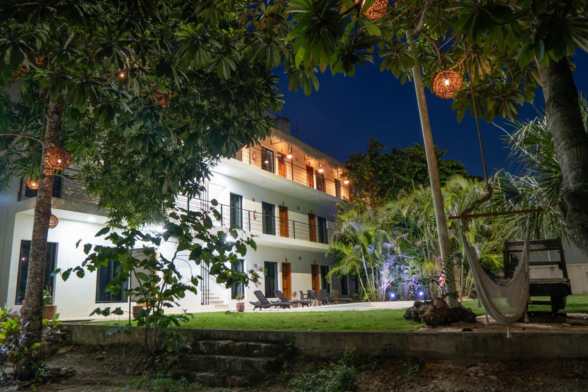 Makech Hotel