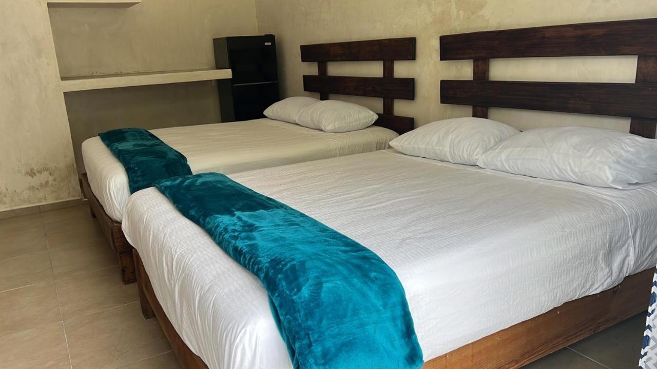 King's Tuuch - Cerca De La Laguna Bacalar