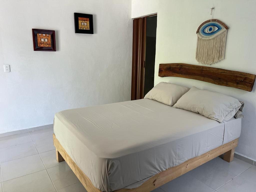 King's Tuuch - Cerca De La Laguna Homestay *