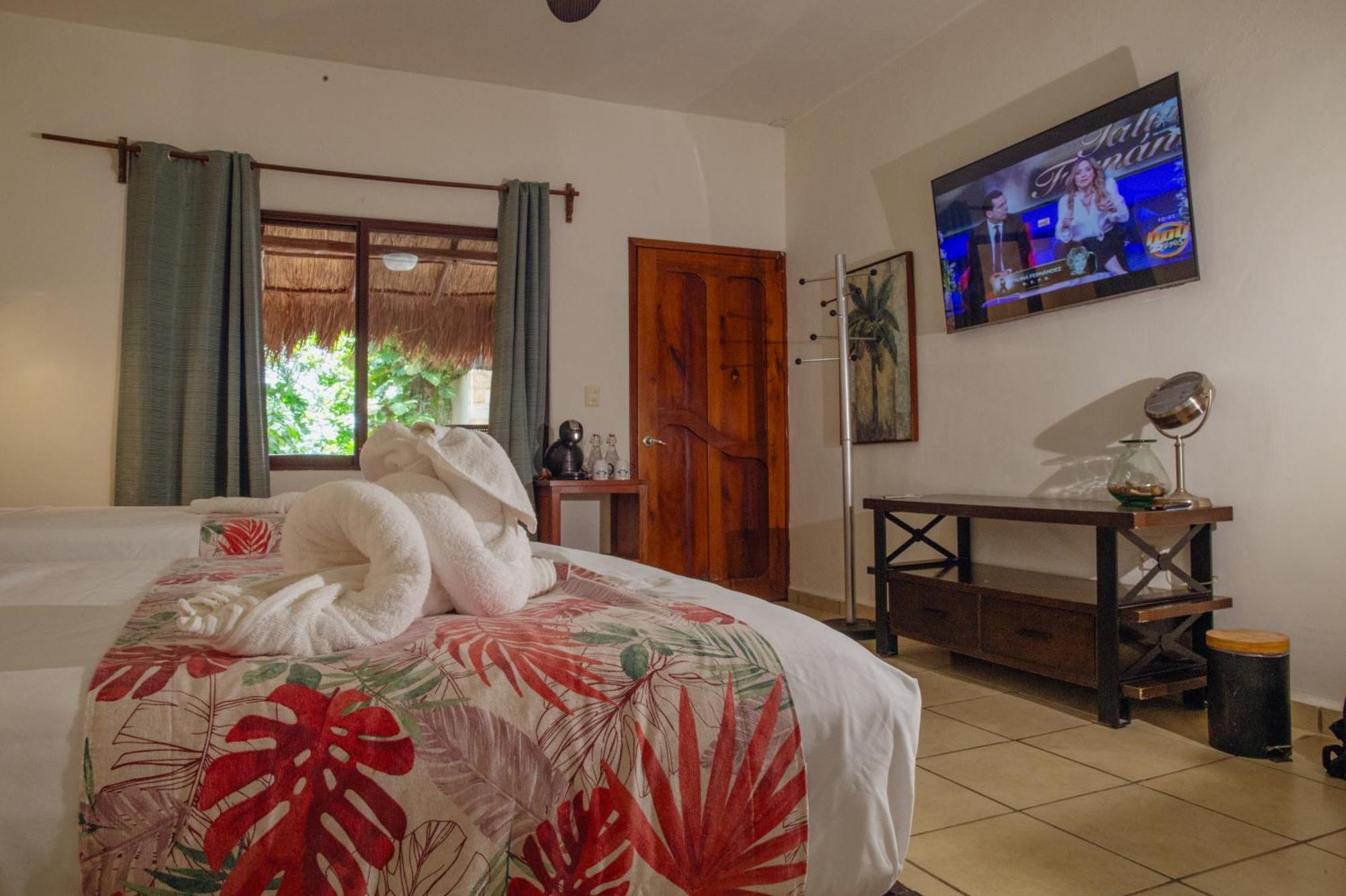 Hotel Aluxes