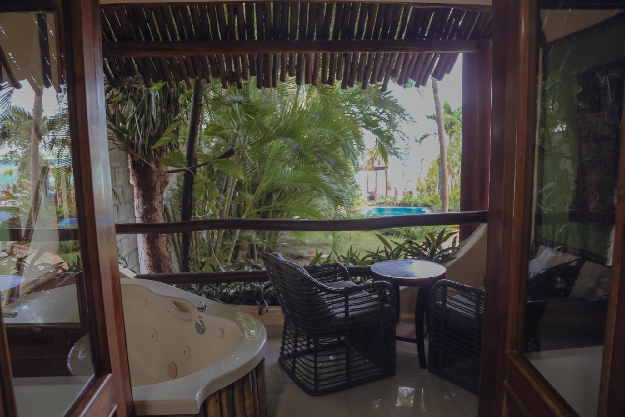 Hotel Aluxes Bacalar