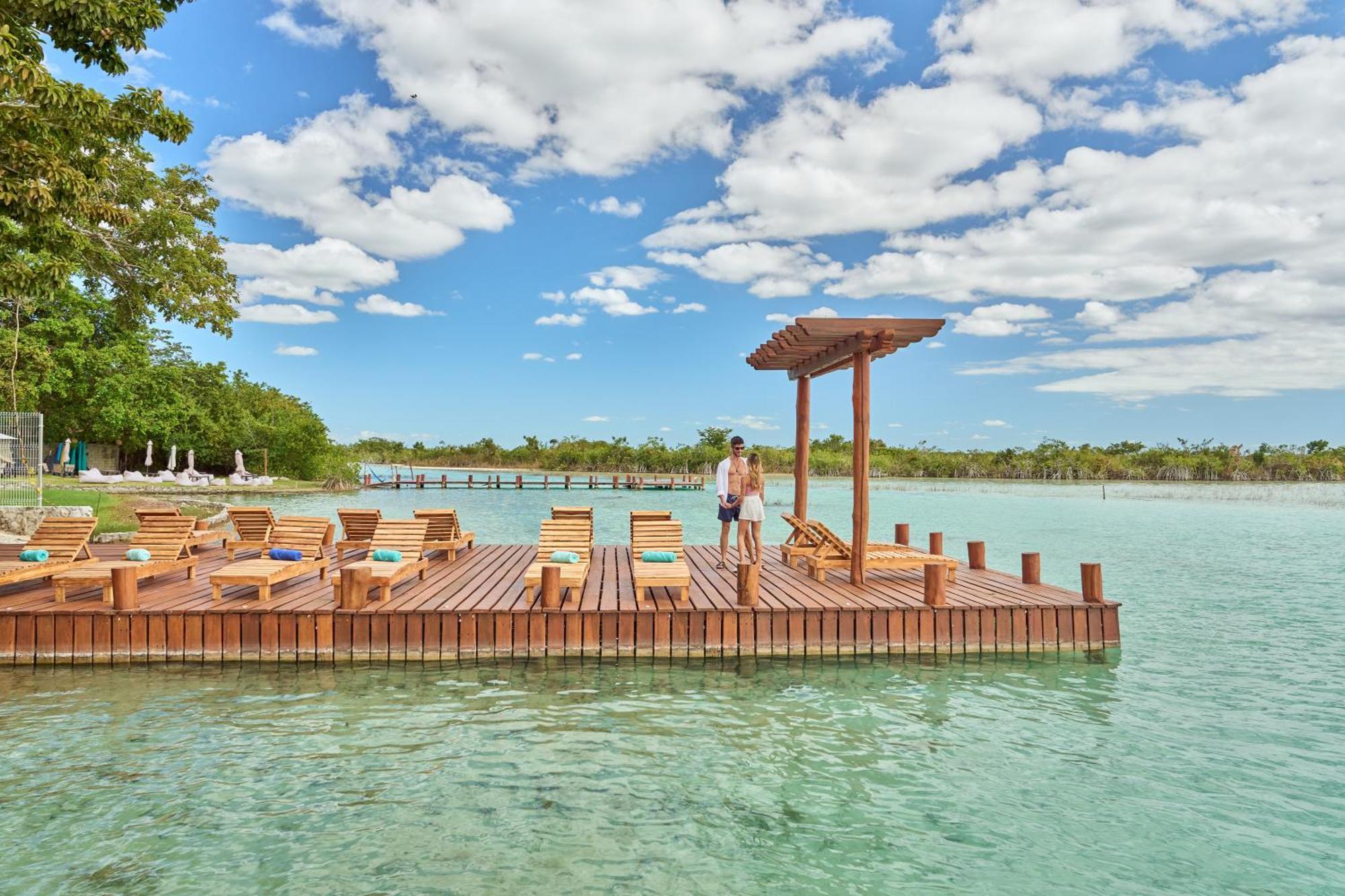 Hotel Cristalino Lagoon Front Hotel, Restaurant & 5*