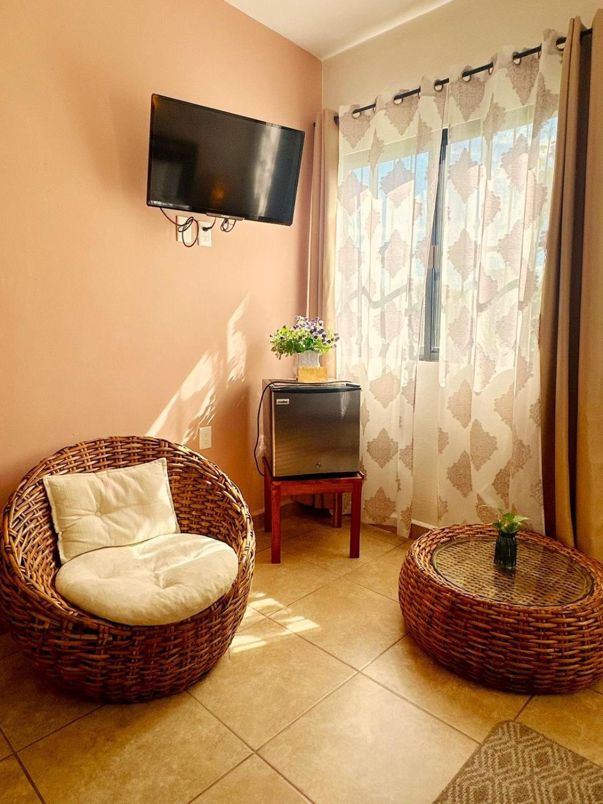 Hotel El Roble *