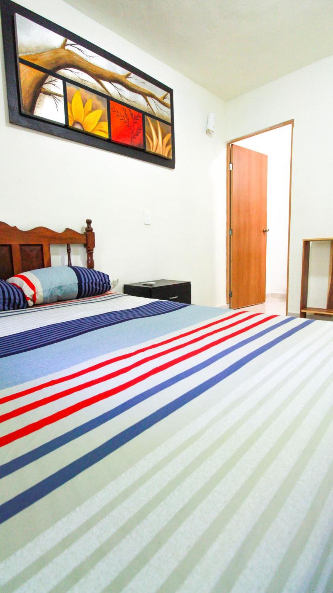Hotel Vias Maya